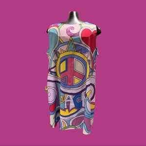 Tank-style, graphic shift dress.